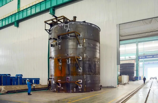 heavy storage tank fabrication welding