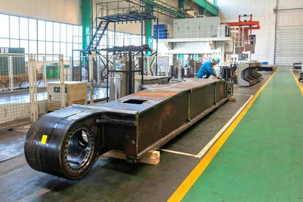 Large track frames fabrication for heavy excavator